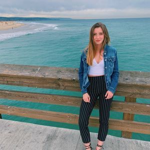 Meet your Posher, Bea